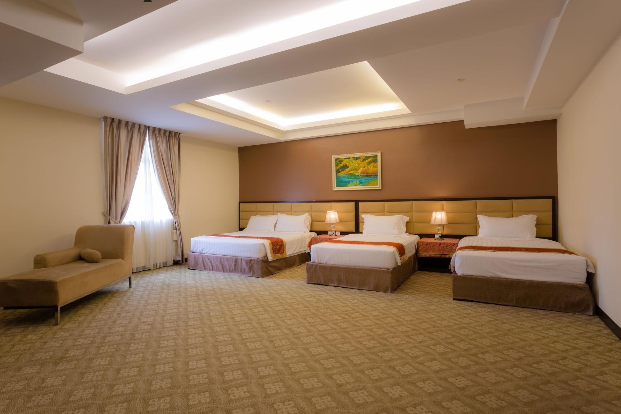 Hallmark Crown Hotel Malacca Exterior photo