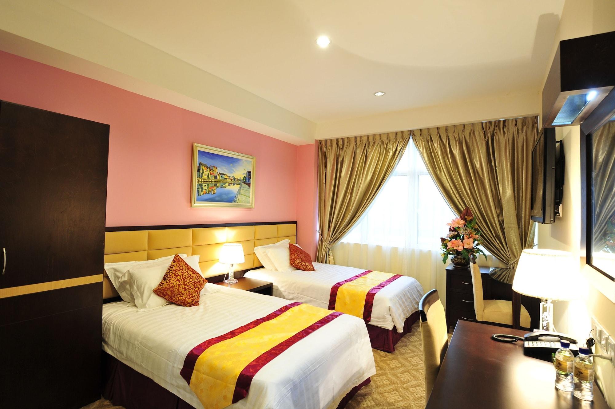 Hallmark Crown Hotel Malacca Exterior photo
