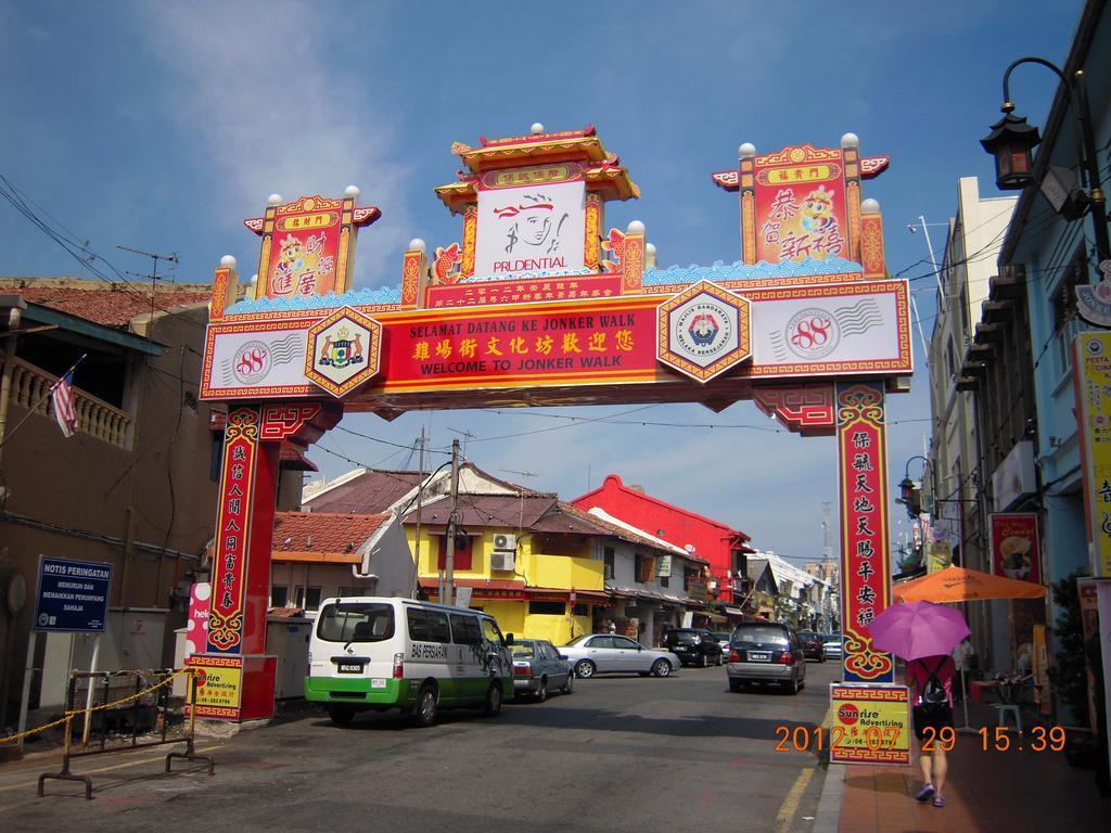 Hallmark Crown Hotel Malacca Exterior photo